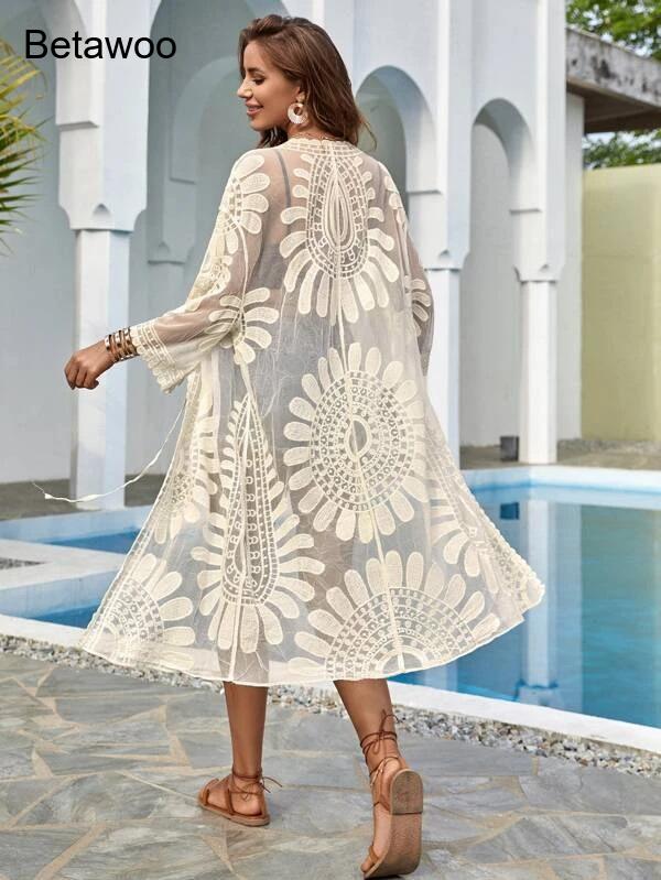 كيمونو نسائي أبيض بوهيمي مزين  - مراجعة Kimono Sheer Floral وسعره