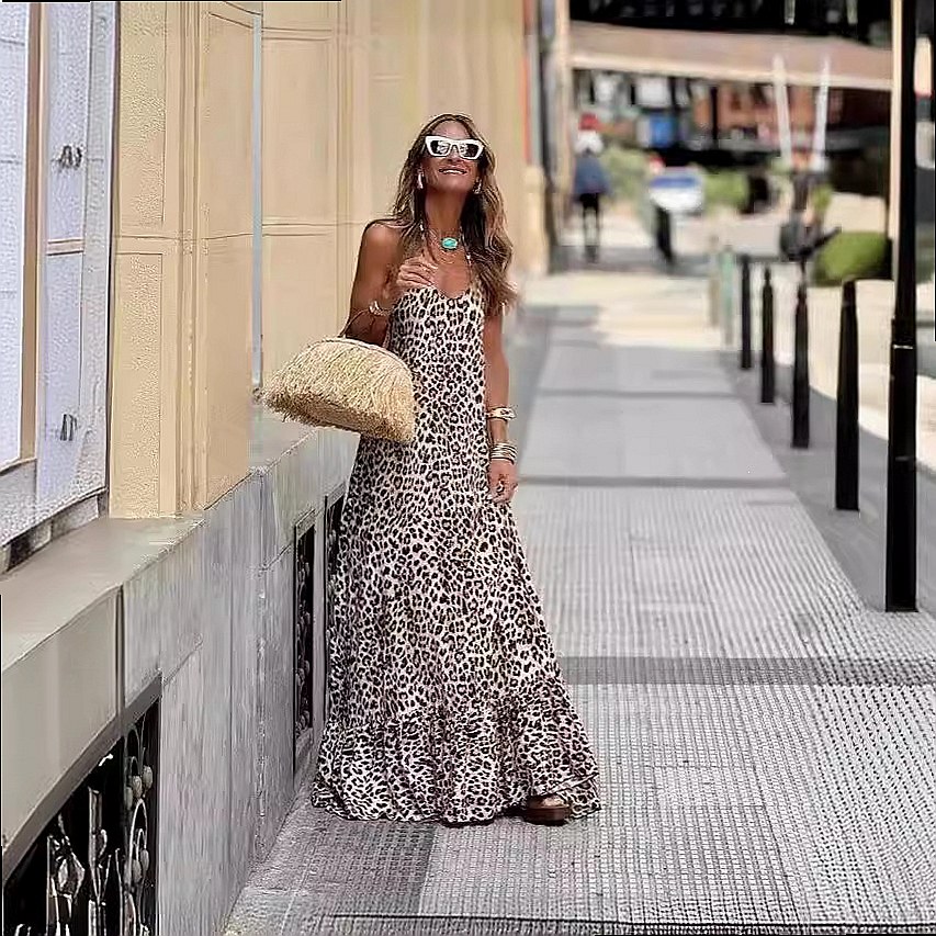 فستان ماكسي مثير بطبعة الفهد،  - مراجعة Maxi Dress Halter وسعره