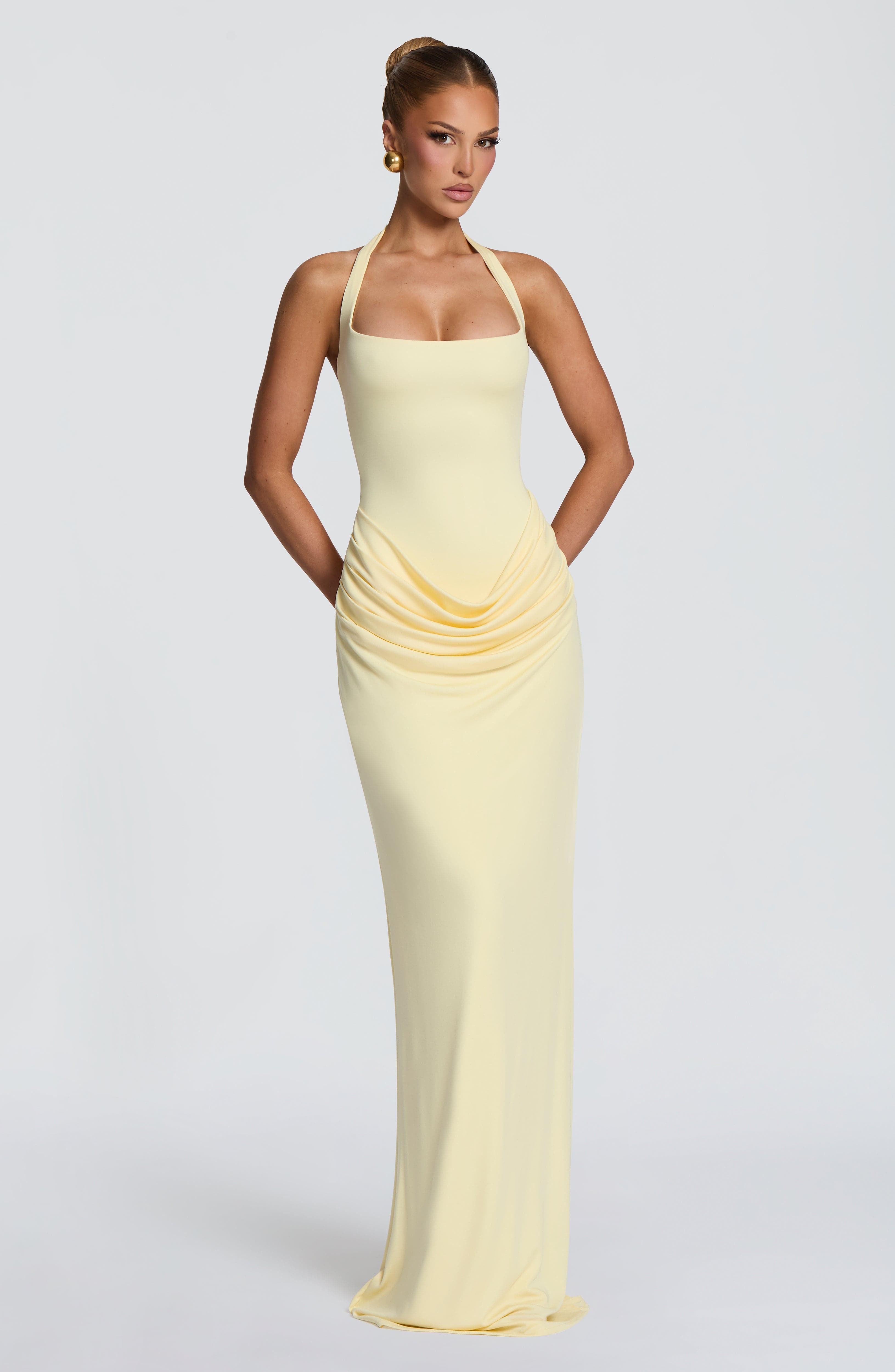 فستان ماكسي نسائي أنيق برقبة ه - مراجعة Maxi Dress Halter وسعره